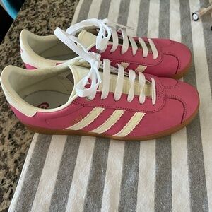 pink adidas gazelle shoes, kids size 6.5, women’s size 8.5